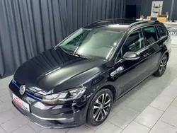 Schwarz Gebraucht 2020 VW Golf VII United Kombi | 11.999 € (Guter Preis)