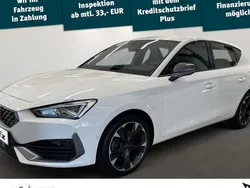 Weiß Gebraucht 2022 Cupra Leon Limousine | 23.999 € (Fairer Preis)