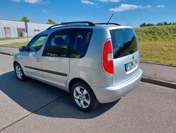 Silber Gebraucht 2012 Skoda Roomster Family Van / Kleinbus | 5.500 € (Fairer Preis)
