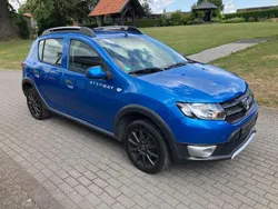 Blau Gebraucht 2014 Dacia Sandero Stepway Kleinwagen | 4.500 € (Fairer Preis)