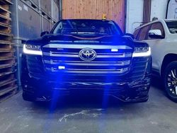 Weiß Gebraucht 2016 Toyota Land Cruiser SUV | 48.900 €