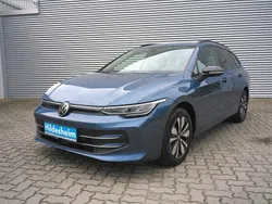 Blau Gebraucht 2024 VW Golf VIII Goal Kombi | 28.860 € (Superpreis)