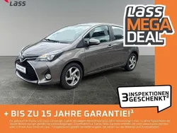 Braun Gebraucht 2016 Toyota Yaris Hybrid Edition-S Kleinwagen | 14.480 € (Fairer Preis)