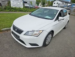 Weiß Gebraucht 2014 Seat Leon Reference Limousine | 3.799 € (Superpreis)