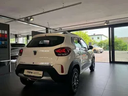 Blanc polar white Gebraucht 2022 Dacia Spring Comfort Kleinwagen | 9.800 € (Guter Preis)