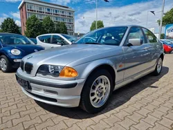 Silber Gebraucht 2001 BMW 320 Sport Line Limousine | 4.450 € (Fairer Preis)
