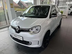 Weiß Gebraucht 2023 Renault Twingo Urban Night Kleinwagen | 16.990 € (Teuer)