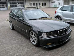 Schwarz Gebraucht 1996 BMW 328 Kombi | 4.500 € (Fairer Preis)