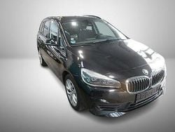 Schwarz Gebraucht 2022 BMW 218 Gran Tourer Advantage Van / Kleinbus | 19.999 € (Guter Preis)