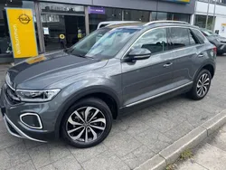 Grau Gebraucht 2023 VW T-Roc Style SUV | 22.950 € (Fairer Preis)
