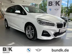 Weiss Gebraucht 2019 BMW 220 Gran Tourer M Sport Van / Kleinbus | 29.850 € (Teuer)