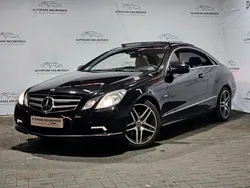 Beige Gebraucht 2009 Mercedes E250 Coupé | 10.990 € (Etwas zu teuer)