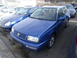 Blau Gebraucht 1997 VW Vento Limousine | 2.850 € (Fairer Preis)