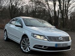 Weiß Gebraucht 2018 VW Passat Limousine | 15.999 € (Guter Preis)