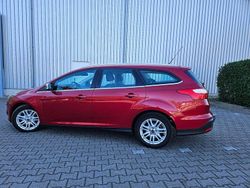 Rot Gebraucht 2012 Ford Focus Titanium Kombi | 4.850 € (Fairer Preis)