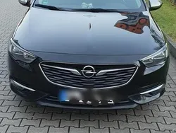 Schwarz Gebraucht 2018 Opel Insignia Kombi | 12.200 €