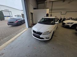 Weiß Gebraucht 2014 Skoda Fabia Ambition Kombi | 3.900 € (Teuer)