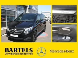 Schwarz metallic Gebraucht 2015 Mercedes V250 Avantgarde Edition Van / Kleinbus | 54.550 €