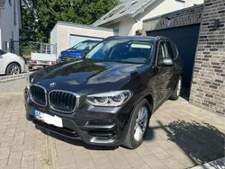 Grau Gebraucht 2020 BMW X3 Advantage SUV | 27.000 € (Fairer Preis)