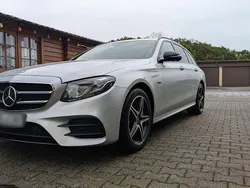 Silber Gebraucht 2020 Mercedes E300 AMG line Kombi | 25.500 € (Superpreis)