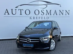 Nachtschwarz unilack Gebraucht 2022 Mercedes B250e Van / Kleinbus | 22.500 € (Guter Preis)