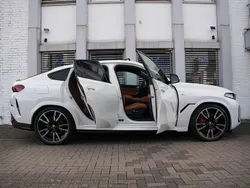 Weiß Gebraucht 2024 BMW X6 M Sport SUV | 94.500 € (Teuer)