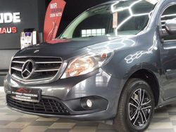 Grau Gebraucht 2016 Mercedes Citan 111 Kombi | 17.999 €