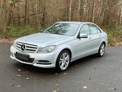 Silber Gebraucht 2014 Mercedes C180 Avantgarde Limousine | 6.900 €