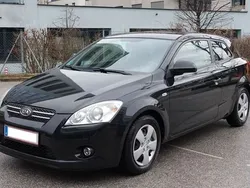 Schwarz Gebraucht 2008 Kia ProCeed EX Kleinwagen | 2.800 €