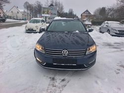 Blau Gebraucht 2014 VW Passat Comfortline Kombi | 6.900 € (Fairer Preis)