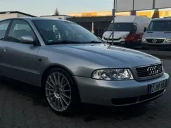 Silber Gebraucht 1997 Audi A4 Performance Limousine | 9.299 €