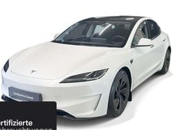 Weiß Gebraucht 2024 Tesla Model 3 Performance Limousine | 48.800 € (Fairer Preis)