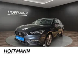 Grau Gebraucht 2024 Seat Leon FR-Line Limousine | 27.450 € (Fairer Preis)
