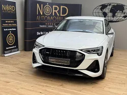 Gletscherweiß metallic (metallic) Gebraucht 2022 Audi e-tron S-Line SUV | 29.699 € (Guter Preis)