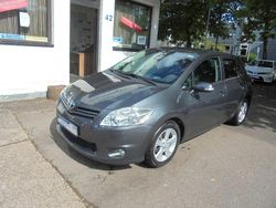 Grau Gebraucht 2012 Toyota Auris Travel Limousine | 4.850 € (Fairer Preis)