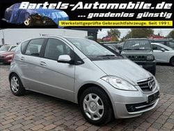 Polarsilber metalliclack Gebraucht 2012 Mercedes A160 Classic Limousine | 3.450 € (Superpreis)