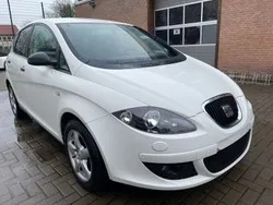 Weiß Gebraucht 2009 Seat Altea Sport Van / Kleinbus | 3.990 € (Fairer Preis)