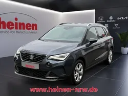 Grau Gebraucht 2023 Seat Arona FR SUV | 16.659 € (Guter Preis)