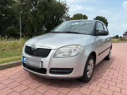 Grau Gebraucht 2007 Skoda Fabia Limousine | 2.499 € (Fairer Preis)