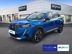 Blau Gebraucht 2023 Peugeot 2008 Allure SUV | 20.210 € (Guter Preis)