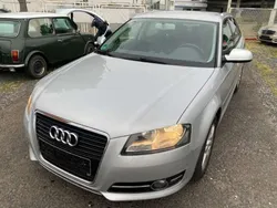 Eissilber Gebraucht 2012 Audi A3 Attraction Kleinwagen | 4.500 € (Teuer)