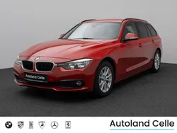 Melbourne rot metallica75 Gebraucht 2016 BMW 320 Sport Line Kombi | 9.499 € (Guter Preis)