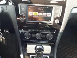Grau Gebraucht 2016 VW Golf VII Allstar Kombi | 10.900 € (Fairer Preis)