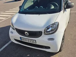 Weiß Gebraucht 2015 Smart ForTwo Coupé Edition #1 Coupé | 9.500 € (Teuer)