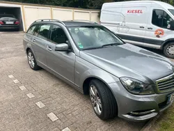 Grau Gebraucht 2011 Mercedes C200 Avantgarde Kombi | 2.900 € (Superpreis)