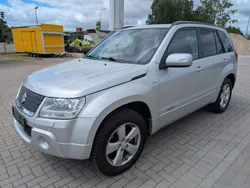 Silber Gebraucht 2011 Suzuki Grand Vitara SUV | 4.499 € (Guter Preis)