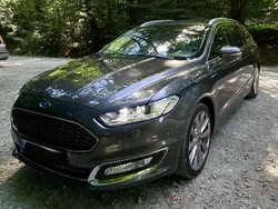 Grau Gebraucht 2018 Ford Mondeo Vignale Kombi | 17.850 € (Teuer)