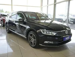 Schwarz Gebraucht 2017 VW Passat Highline Kombi | 12.410 € (Superpreis)