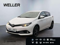 Weiß Gebraucht 2018 Toyota Auris Team Limousine | 14.980 € (Teuer)