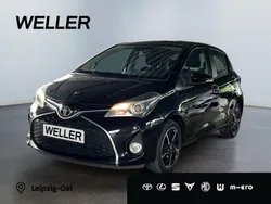 Schwarz Gebraucht 2017 Toyota Yaris Lounge Kleinwagen | 10.990 € (Fairer Preis)